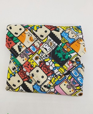 Újraszalvéta, szendvics csomagoló - színes robotok